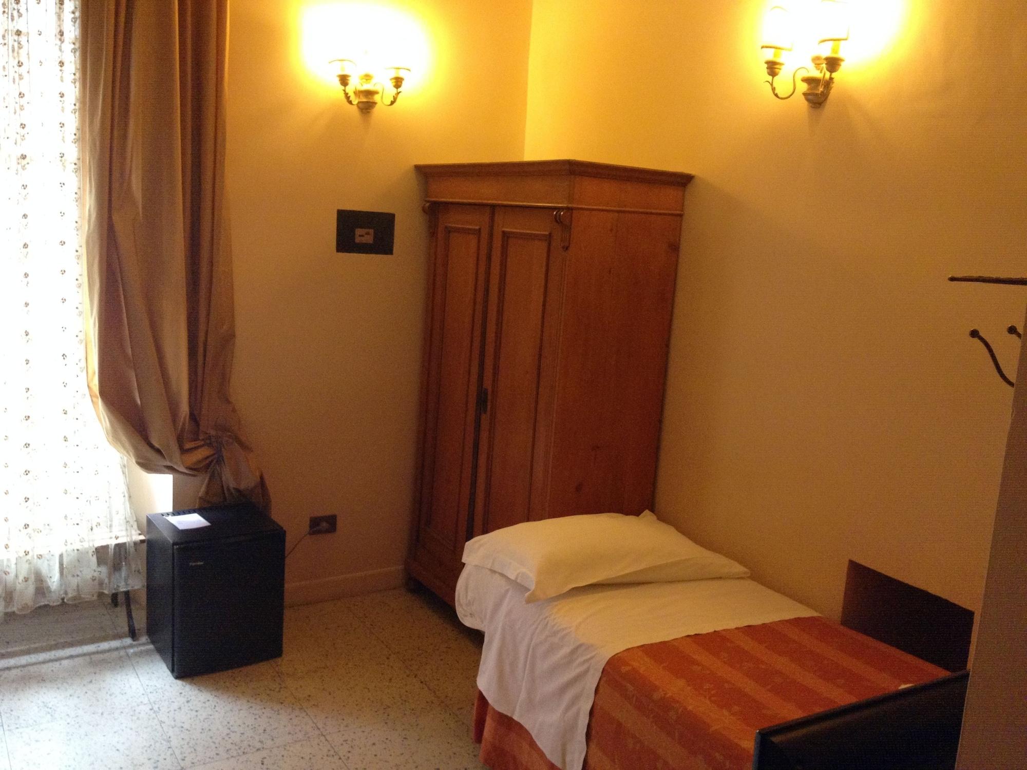 Marta Guest House Rome Bagian luar foto