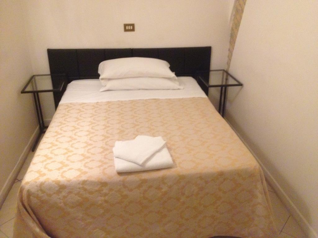 Marta Guest House Rome Bagian luar foto